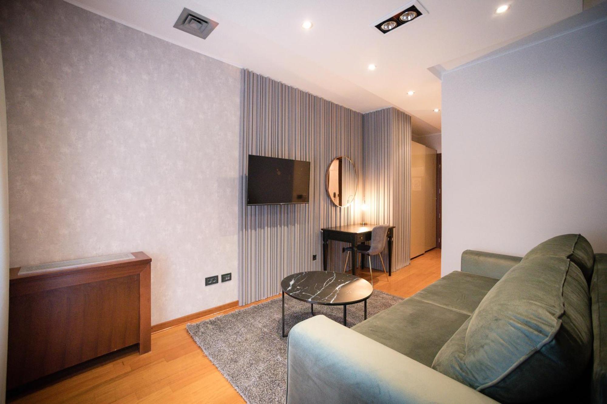 Natali Luxury Suites Beograd Bagian luar foto